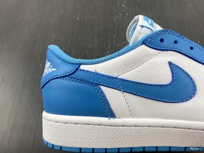 Rep TBK Jordan Air Low 1 x Nike UNC SB CJ7891-401 0513